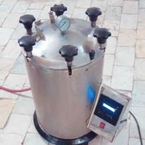 اتوکلاو 25 لیتری