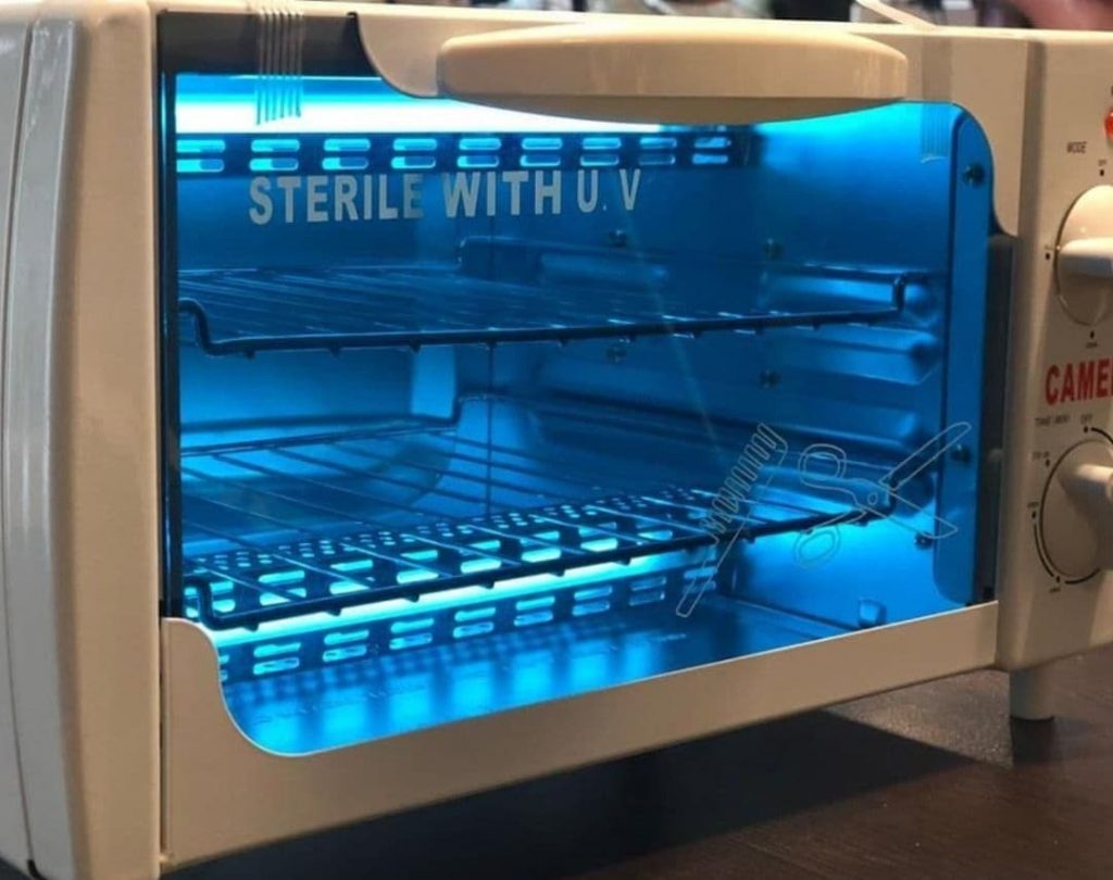 اتوکلاو uv